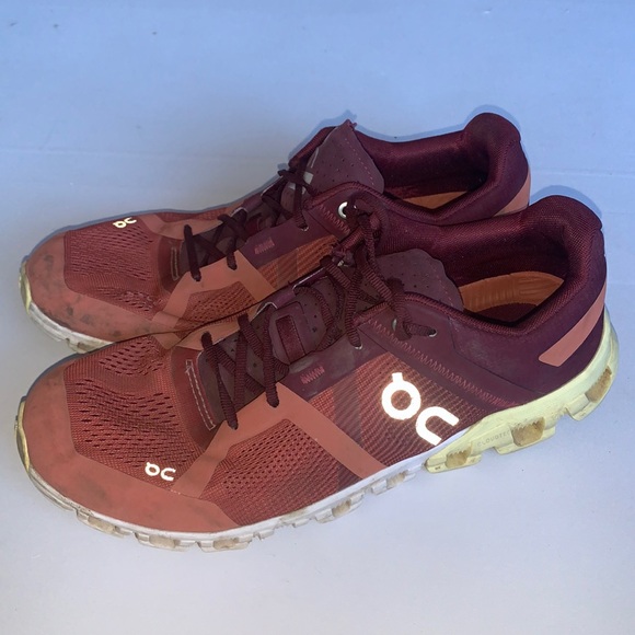 On Running Cloudflow Sneakers Red Rust Tones Men’s Size 8 - Picture 1 of 8